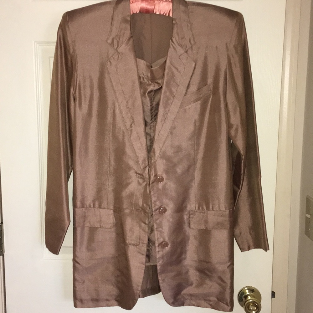Vintage dusty rose pink silk skirt suit!